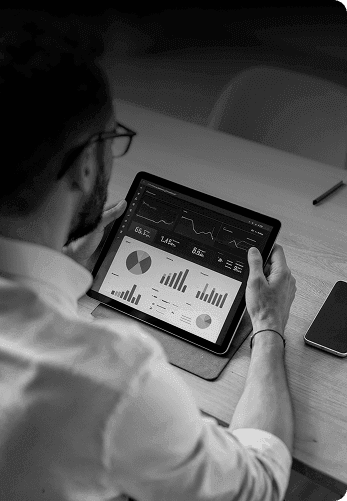 Analytics &
Reporting